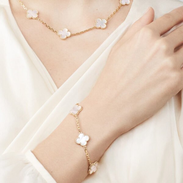 Vintage Bracelet - Image 2