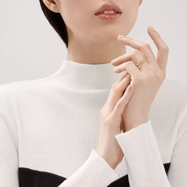 Double Row Ring In Yellow Gold With Stone - Image 2