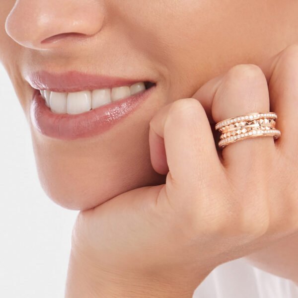 Two-Band Ring In 18 Kt Rose Gold With Studded Spiral And Pavé Stone On The Edges - Image 2